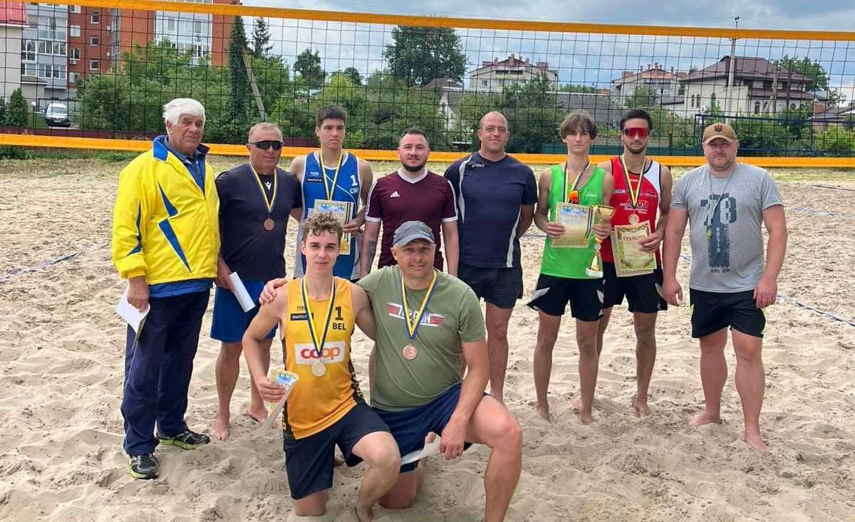 У Миргороді визначили найсильніші чоловічі команди з пляжного волейболу Полтавщини
