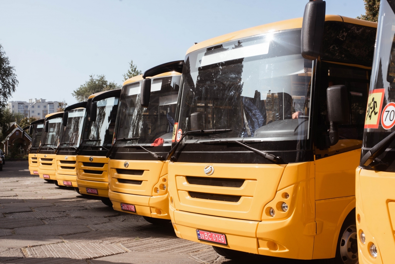 Миргородська міська рада виділила понад 1,2 млн грн на шкільний автобус та підтримала розвиток спорту