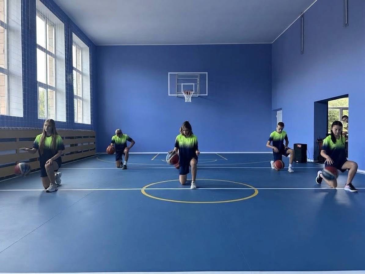 У Зуївцівській гімназії відкрили оновлений спортивний зал